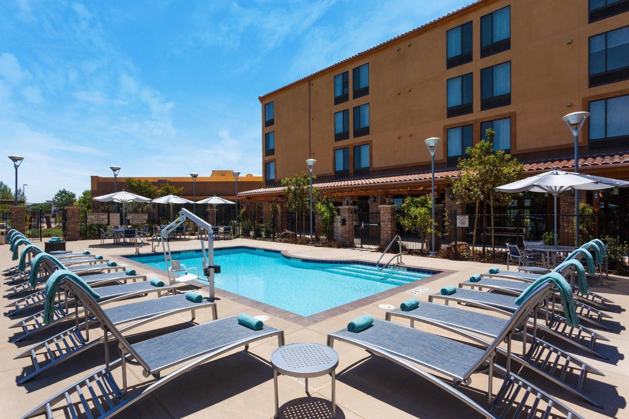 Springhill Suites By Marriott Paso Robles Атаскадеро Экстерьер фото