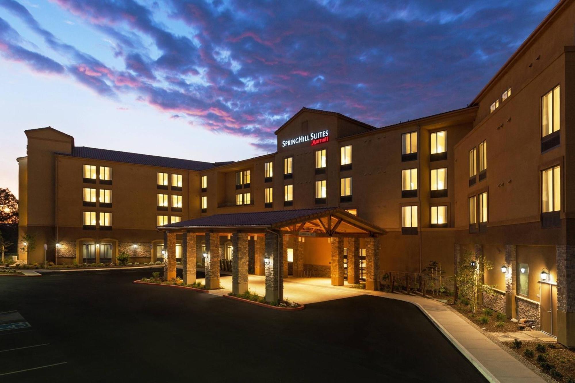 Springhill Suites By Marriott Paso Robles Атаскадеро Экстерьер фото