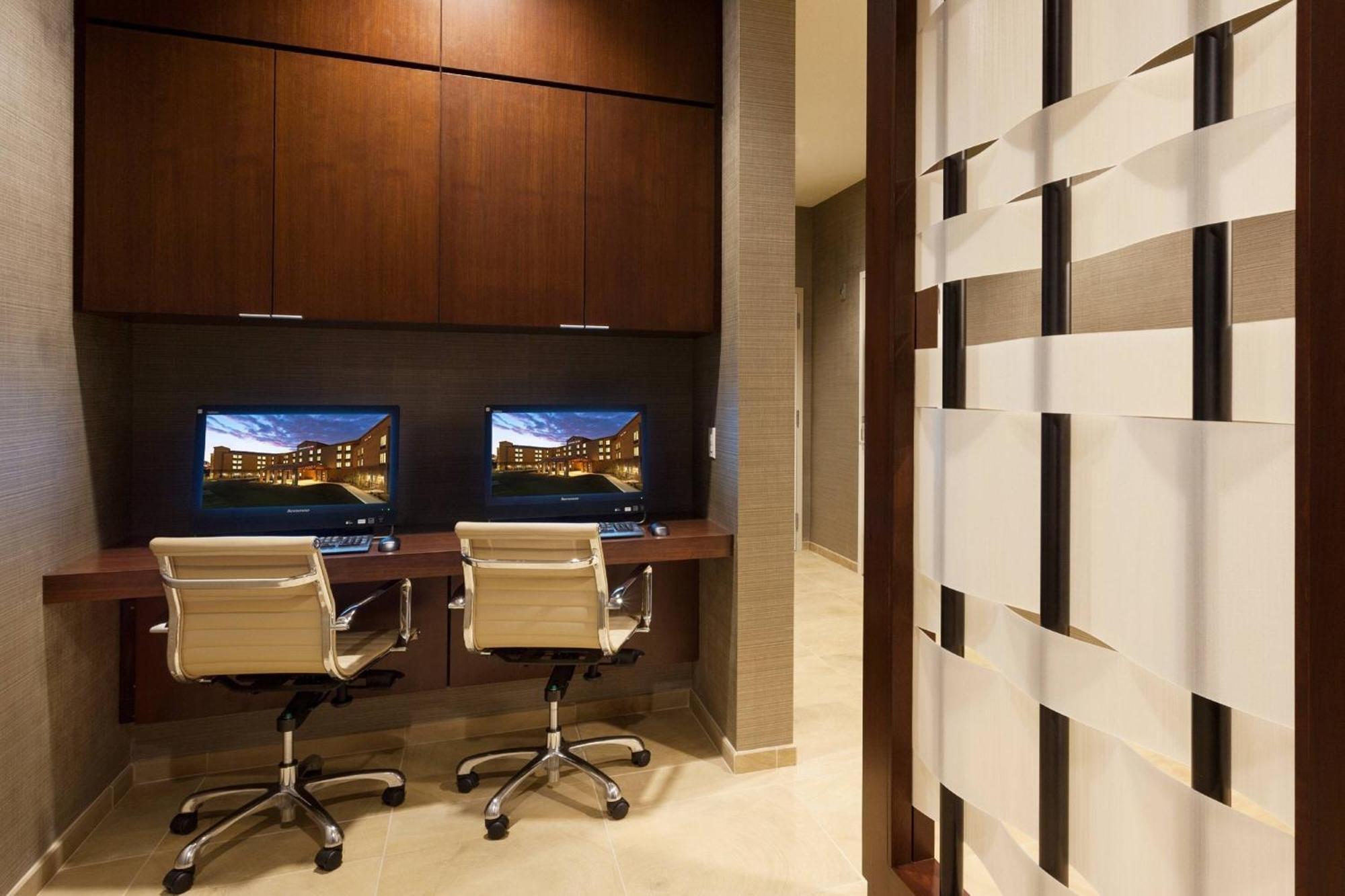 Springhill Suites By Marriott Paso Robles Атаскадеро Экстерьер фото